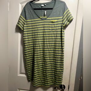 T-shirt style dress